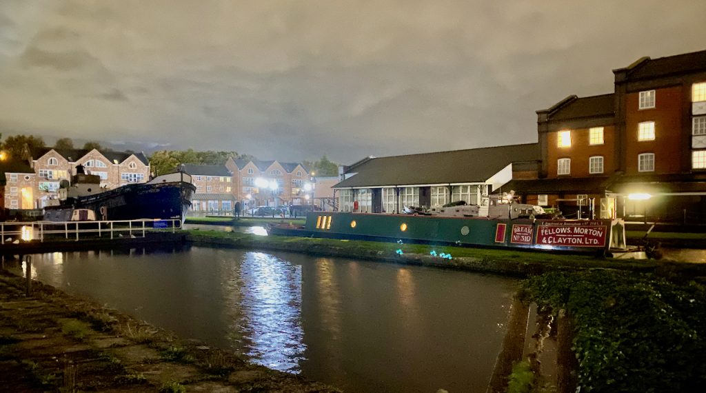 Bream in the bottom basin at Ellesmere Port